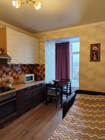 Оренда Євро 2к. Парк Мами. - фото 1