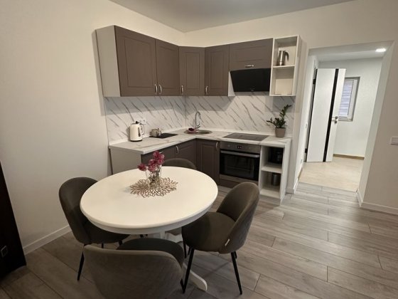 Без комісії!!!Частина будинку з новим ремонтом 35 м² на вул. Львівська Луцк