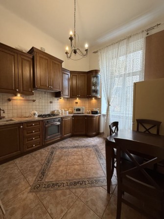 Оренда 1к.квартири в центральній частині міста - фото 1