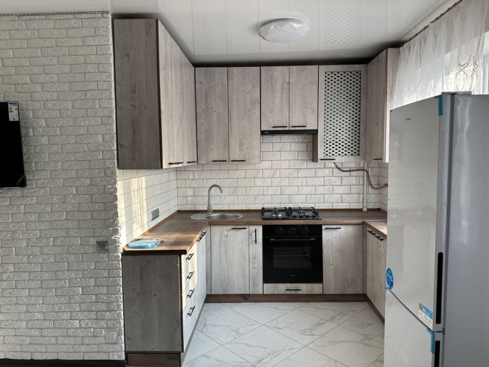 Здаю 2-х кімнатну квартиру на Соцмісті - фото 1