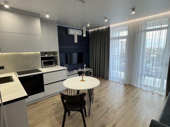 Квартира з дизайнерським ремонтом ЖК Київ Скай Луцк