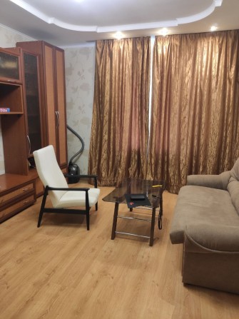 Сдам 2 ком.квартиру в центре 96 квартала ( рядом 95 кв- л, Гагарина) - фото 1