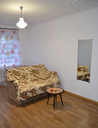 Сдам 1-комнатную квартиру ЮГОК - фото 1