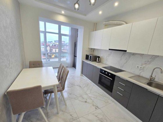 Здаю 1к кв центр Височана 18 Івано-Франківськ