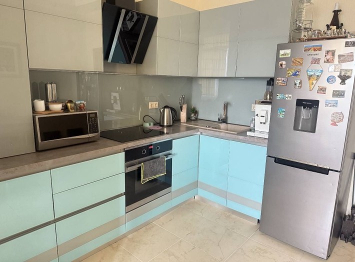 Оренда квартири в ЦЕНТРІ м. Ірпінь, з генератором на будинку! - фото 1