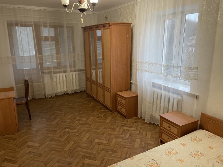 1 кімнатна з ремонтом в центрі парк - фото 1