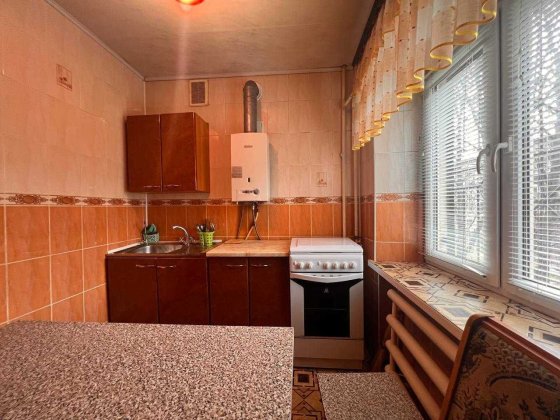 Здам в оренду двокімнатну квартиру по вулиці В. Бизова Кривий Ріг