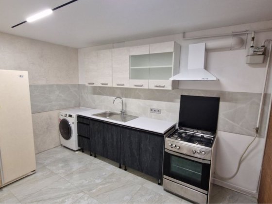 Мотель 3 кімнатна , світло не вимикають Полтава