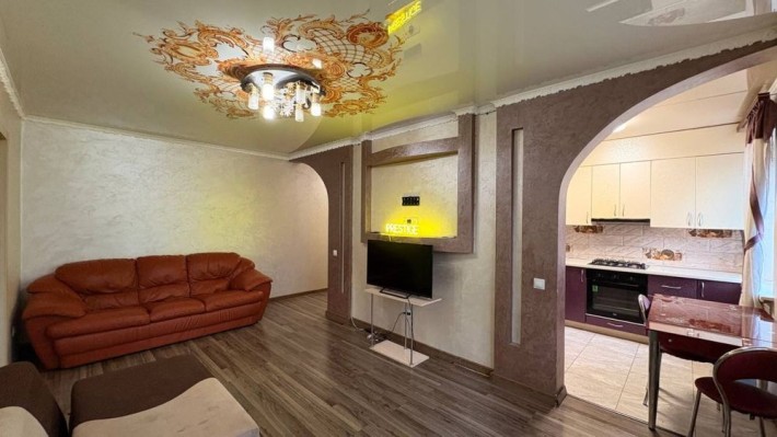 Оренда 2х кім квартири на пл. Визволення - фото 1