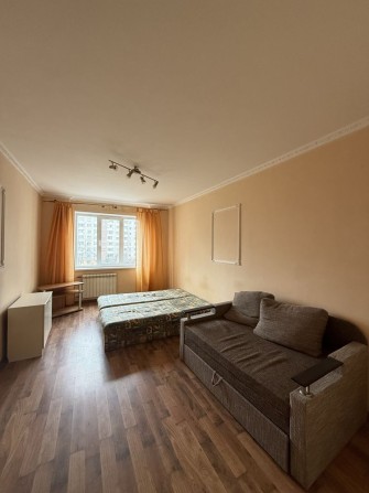 Івасюка 34 (навпроти Епіцентру). Підійде тим, у кого своя техніка - фото 1