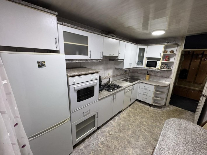 3-к Мотель, Рядом Рынок - фото 1