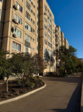 Здам в довгострокову оренду 1 к квартиру на Зарічному - фото 1