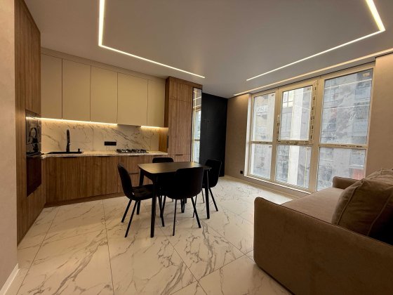 ОРЕНДА 1-кім. квартира + КУХНЯ СТУДІЯ, вул. Нац.Гвардії, 3в ПАРК/ОЗЕРО Ивано-Франковск