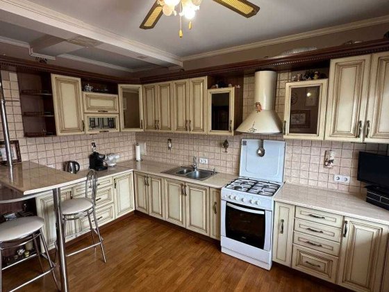 Оренда 3 кімнатної квартири Ивано-Франковск