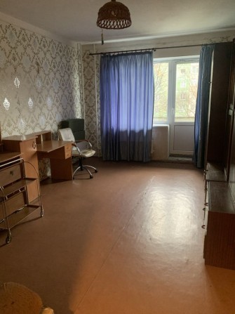 Здам 1к квартиру на Героїв Крут. 2 поверх - фото 1