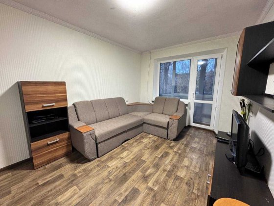 Оренда 2к квартири на 98-КВ Кривой Рог