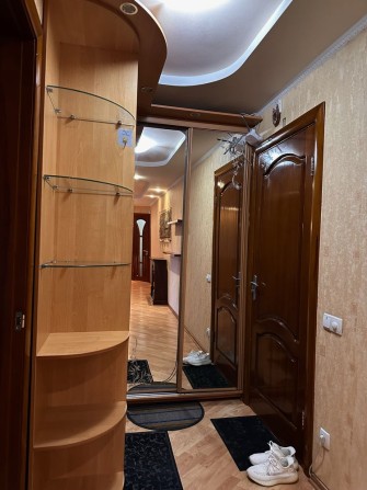 2-х кімнатна квартира в центрі - фото 1