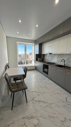 Оренда Паркове Містечко. Закритий комплекс. 2 кімнати. 550$ - фото 1