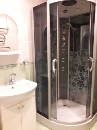 Здаємо 1-кімнатну квартиру з ремонтом на 1 східному - фото 1