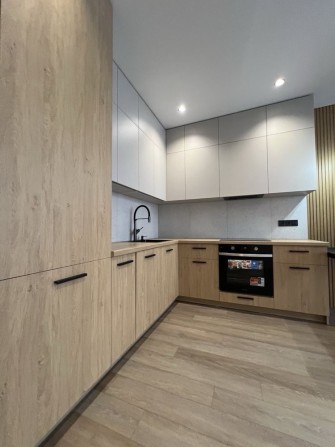 Оренда стильної 1-кімнатноі квартири з дизайнерським ремонтом . - фото 1