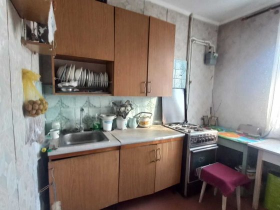 Здам 1-кім.12-школа вул.Грушевського. Рівне