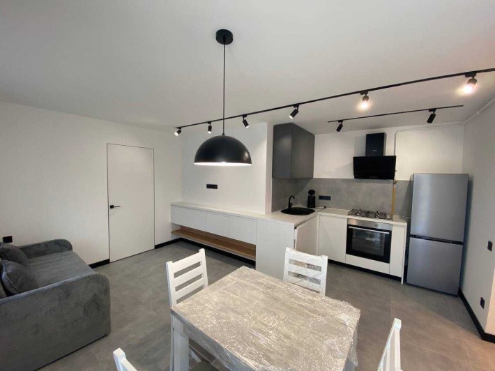 Здаю в оренду велику 1к. квартиру по вул. Бандери! - фото 1