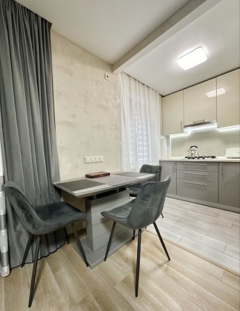 Оренда двокімнатної квартири, новий ремонт. - фото 1