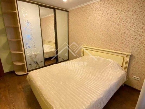 Оренда 2-х кімнатної квартири на Соцмісті з автономним опаленням. Кривий Ріг