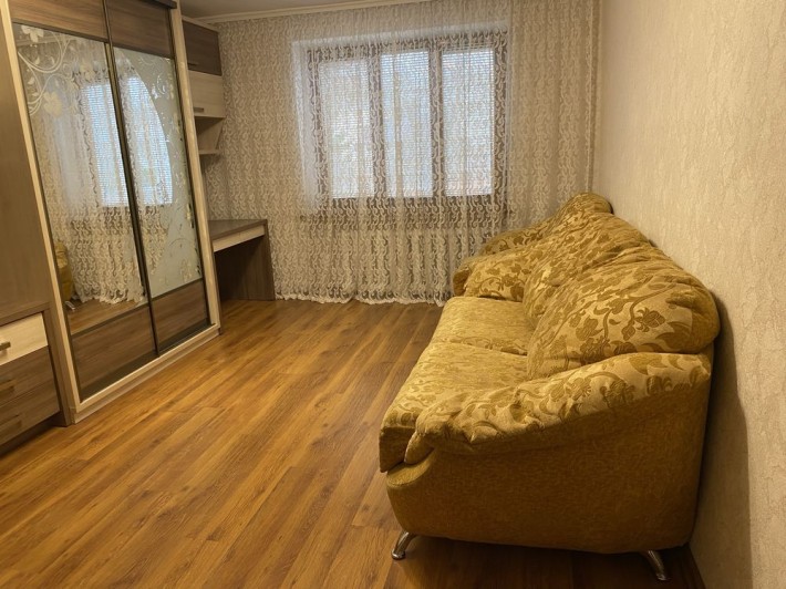 Здам в оренду 2 кімнатну квартиру в центрі - фото 1