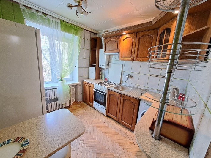 Оренда 2 кімнатної квартири по вул.Старий Поділ (Танцорова). Центр. - фото 1