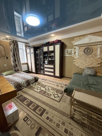 Трикімнатна, автономка - фото 1