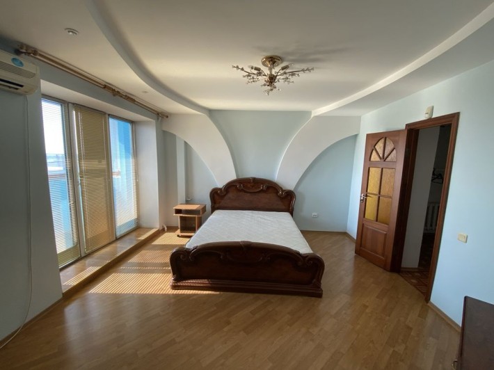 Оренда 4-кімнатної квартири в Сумах. Площа -96 м.кв. - фото 1