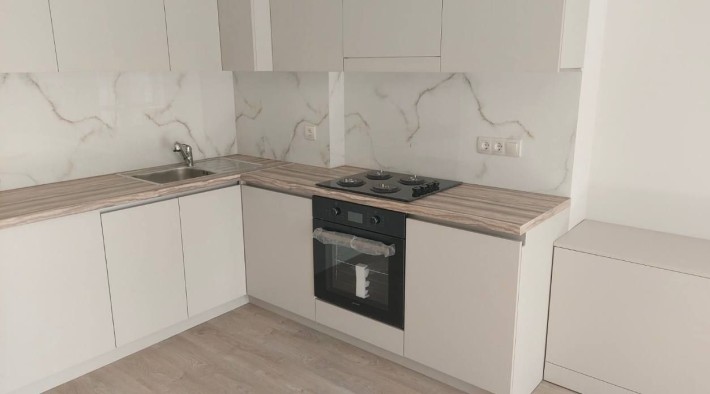 Здам на тривалий термін 1 кімнатну новобудову по вул.Квашенка - фото 1