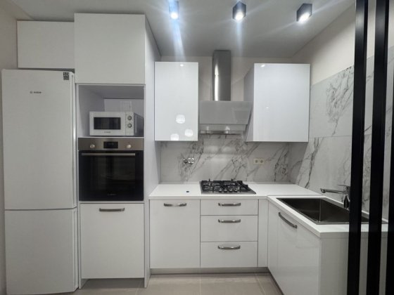 Оренда 2 кімнатна неподалік озера Івано-Франківськ