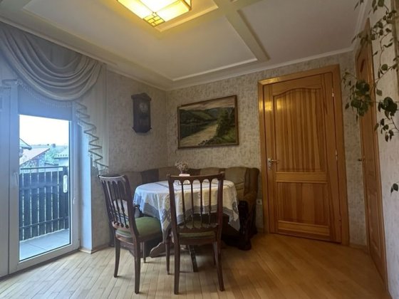 Здам двоповерховий напівособняк Ивано-Франковск