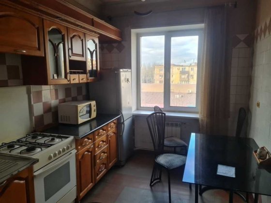 Сдам 2х 4-4 Проспект Металлургов (Социк) Кривой Рог