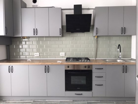 Оренда Мельника 10 Івано-Франківськ