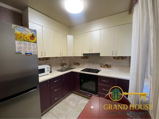 Оренда 2-кімнатної квартири на площі Визволення Кривой Рог