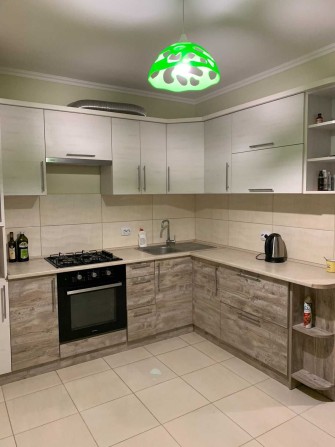 Оренда 1 кімнатна квартира. Канада. Паркова зона. - фото 1