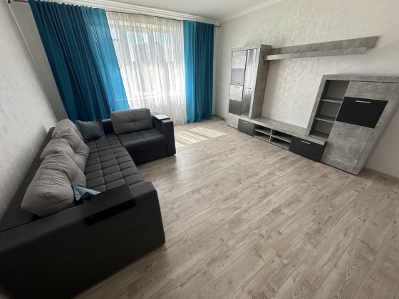 Здам 2-кімнатну новобудову, вул. Богоявленська!