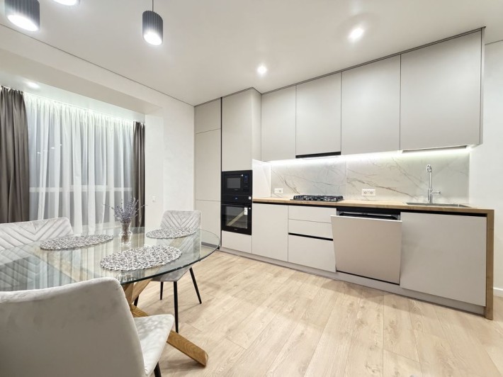 1-Кімнатна 50 кв.м. Нова! «На Щасливому» Оренда! Перша Здача! - фото 1