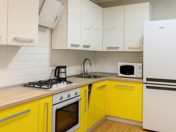 ОРЕНДА 1-кім. квартири, новобудова, ЩАСЛИВЕ, + Кондиціонер Ровно