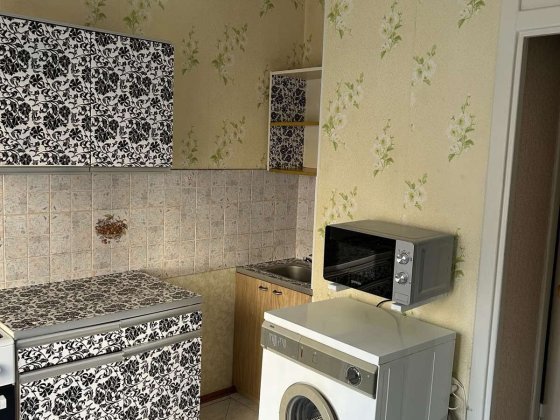 Здам 1 кімн на Б.Вечірньому 2 поверх ремонт меблі техніка Кривой Рог