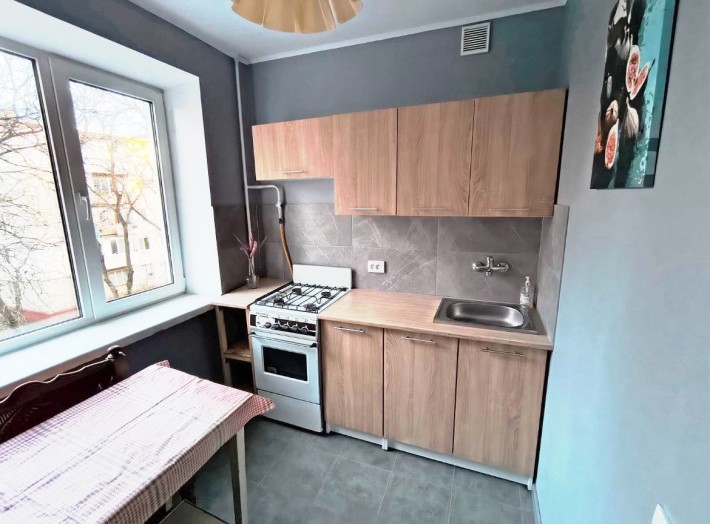 Оренда БЮДЖЕТНА Двохкімнатна квартира на Ювілейному - фото 1