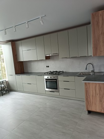 Оренда1/2  кімнатної квартири на Чернівецький - фото 1