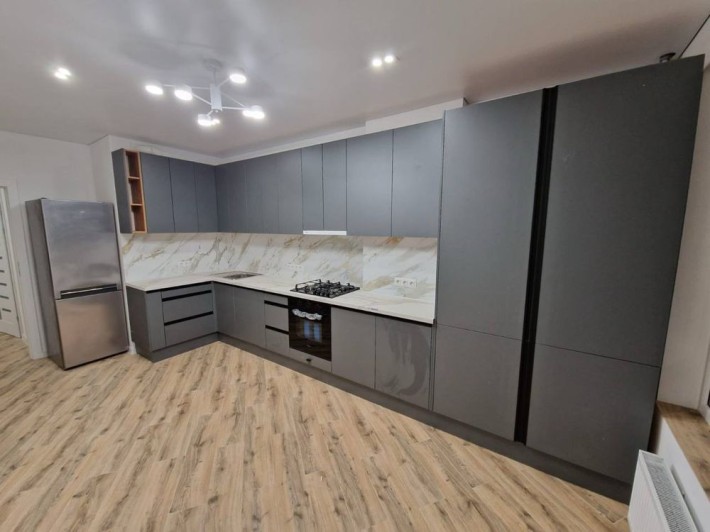 Здається в оренду 2 кім кв., центр міста. Перша здача. - фото 1