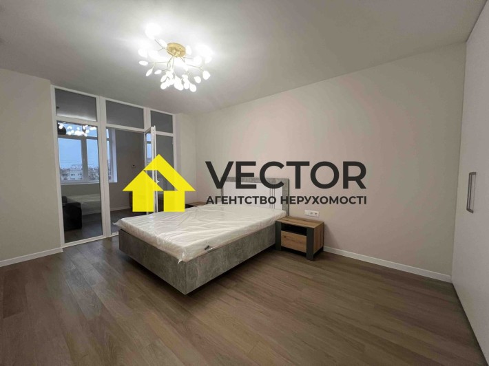 Оренда преміальної 1-кім. квартири. Центр. СВІТЛО НЕ ВИМИКАЮТЬ. - фото 1