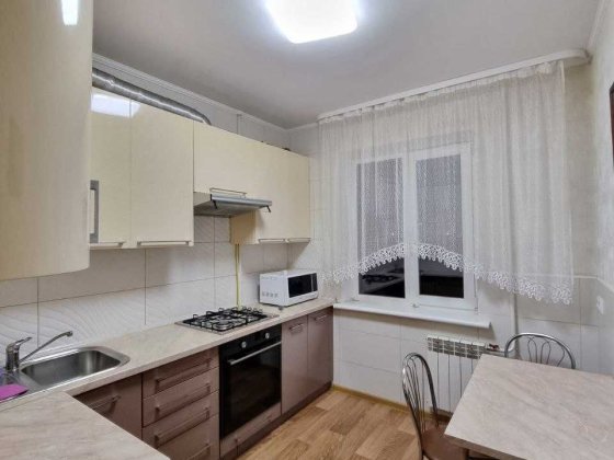 Оренда 2х кімн квартира Ювілейний Ровно