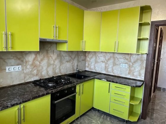 Здається в оренду квартира по вул. Хоткевича Івано-Франківськ