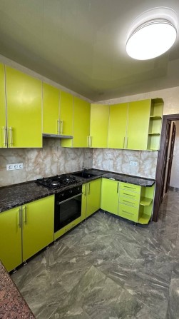 Здається в оренду квартира по вул. Хоткевича - фото 1